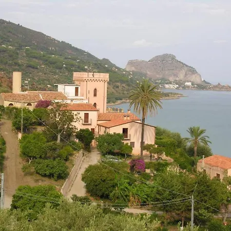 La Carbonaia Palamara 1868 Lejlighed Cefalù